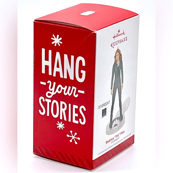 NIB Hallmark 2014 Divergent Beatrice “Tris” Prior Ornament - Picture 3 of 11